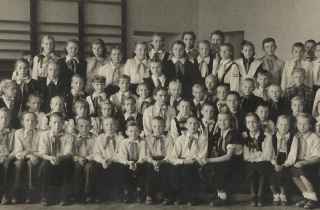 Г.Апе, Апская школа 1951 год. Дружина им.…