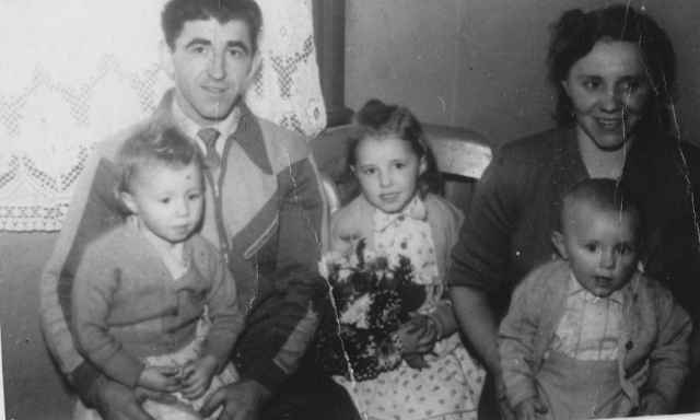 тетя Катерина Васильевна Сорокина и ее семья, после войны