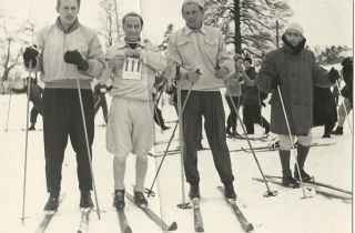 Сборная по лыжам, перед стартом, Парголово, (слева…