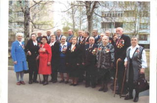 Ветераны Киришского района Верхний ряд, второй слева…