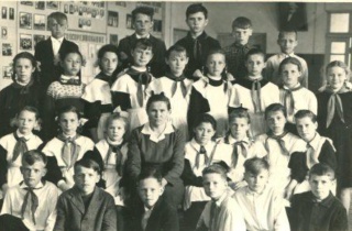 Татьяна Александровна Кутузова со своим классом 1964…